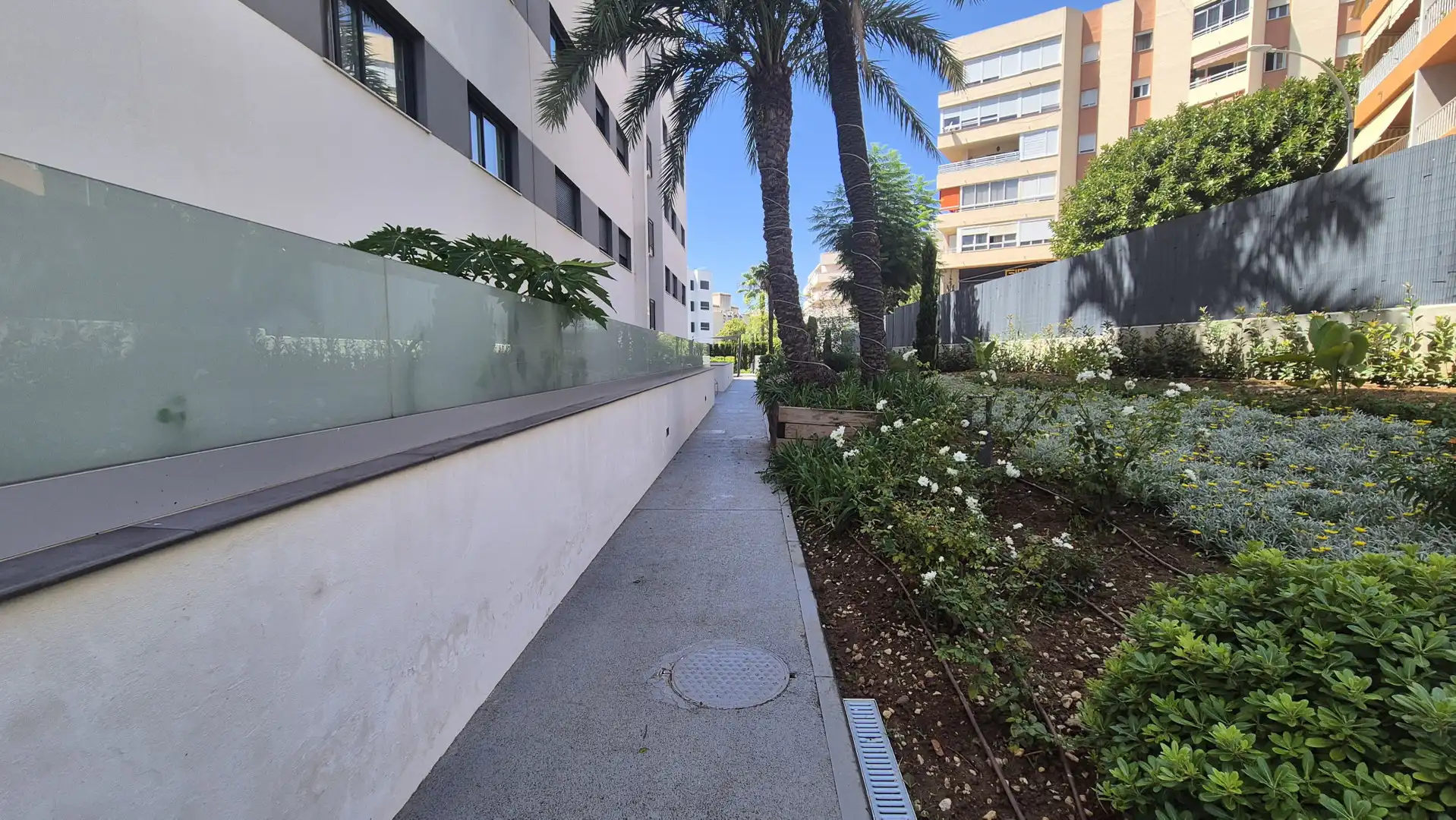 Terrace of Ground floor for rent in Marbella  with Air Conditioner, Terrace and Storage room