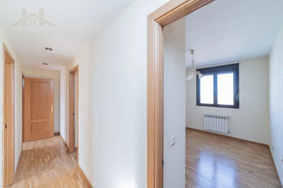 Ático en venta en Arroyomolinos (Madrid) con Aire acondicionado, Calefacción y Jardín privado