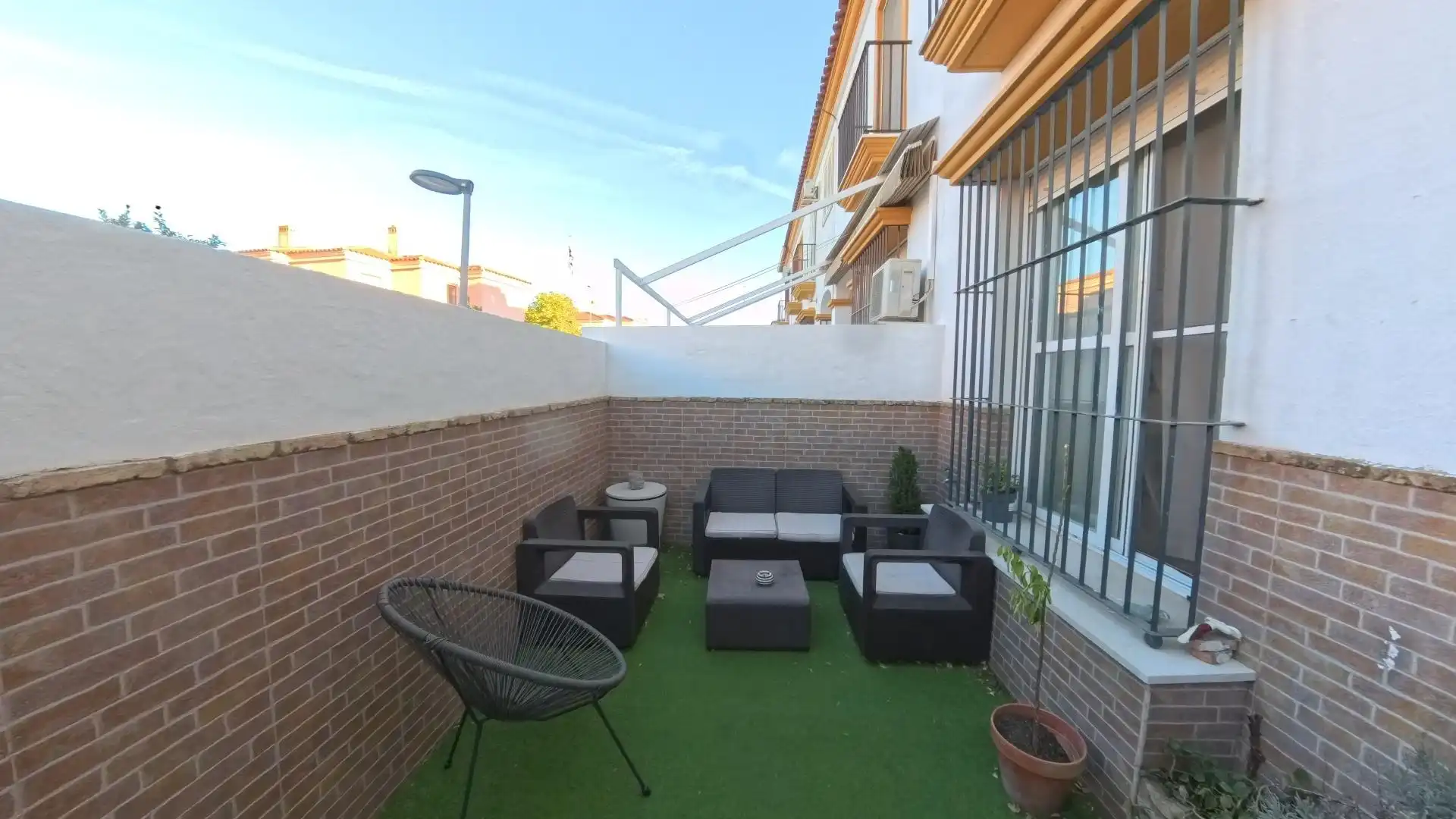 Casa a schiera in vendita a Calle Calle León Felipe, imagen 2