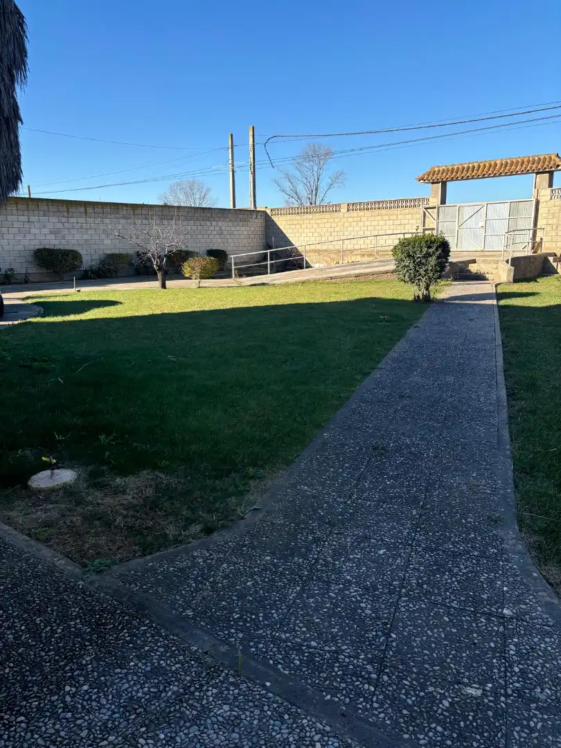 Houses for sale in Utebo  with Heating, Private garden and Terrace
