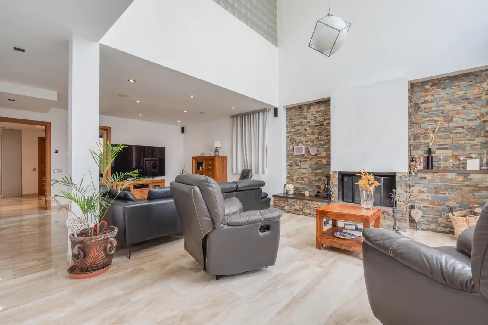 Chalet con piscina en venta en Torrent Ballester, imagen 13