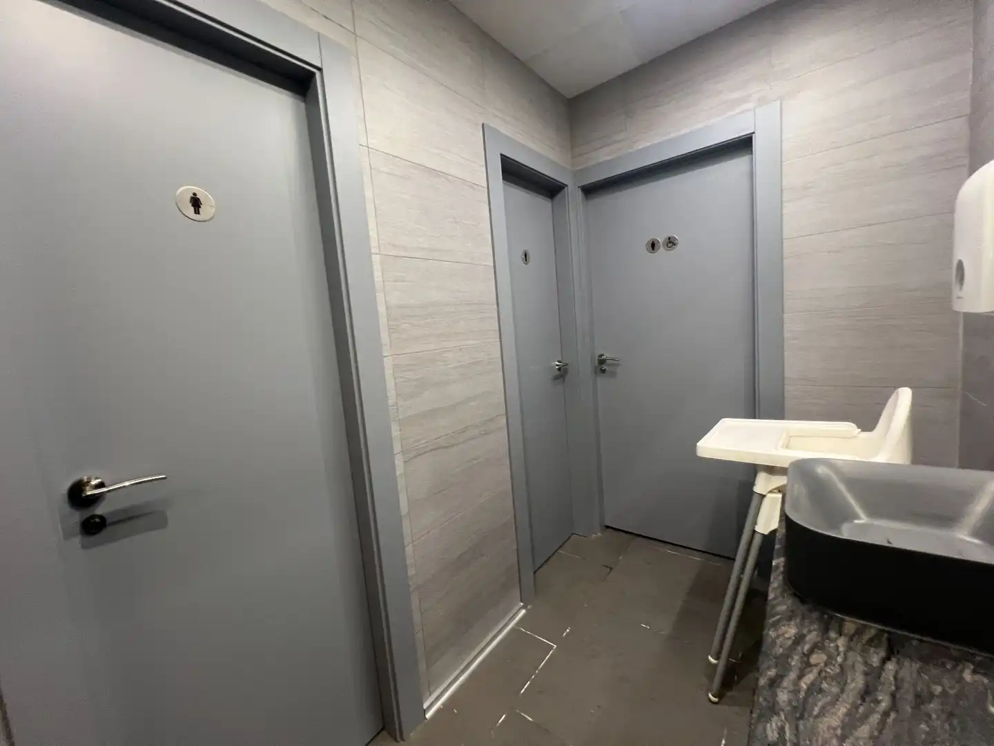 Local comercial de lloguer a HOLANDA, imagen 32