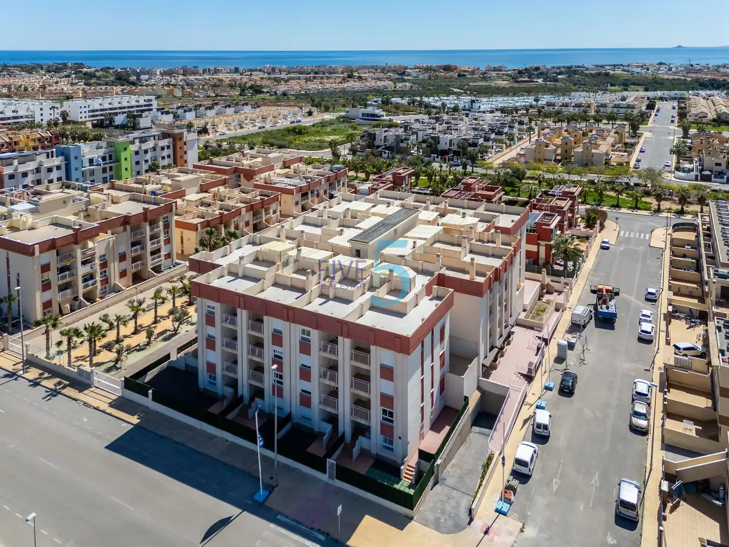 Flat with pool for sale in Orihuela Costa