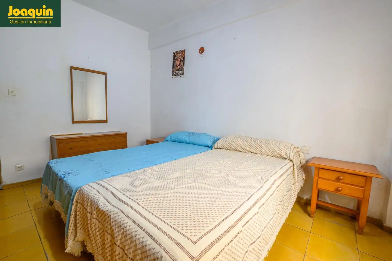 Bedroom of Flat for sale in Córdoba  with Air Conditioner and Heating