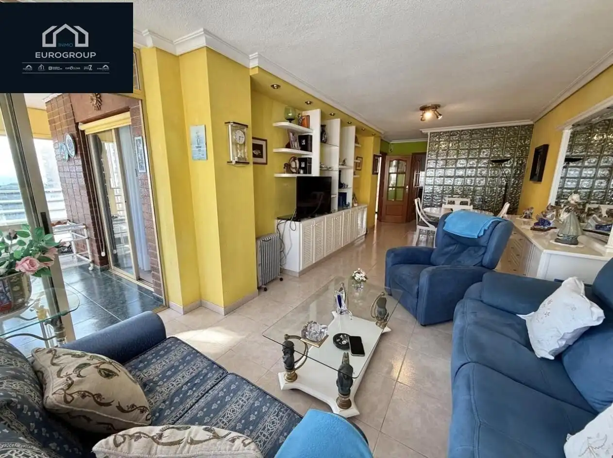 Living room of Apartments for rent in Benidorm  with Air Conditioner, Heating and Furnished