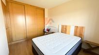 Bedroom of Flat for sale in Brión  with Washing machine