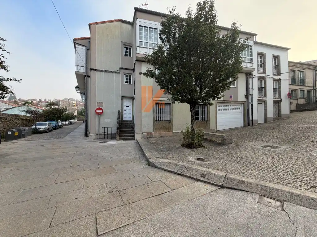 Exterior view of Garage for sale in Concheiros - Fontiñas