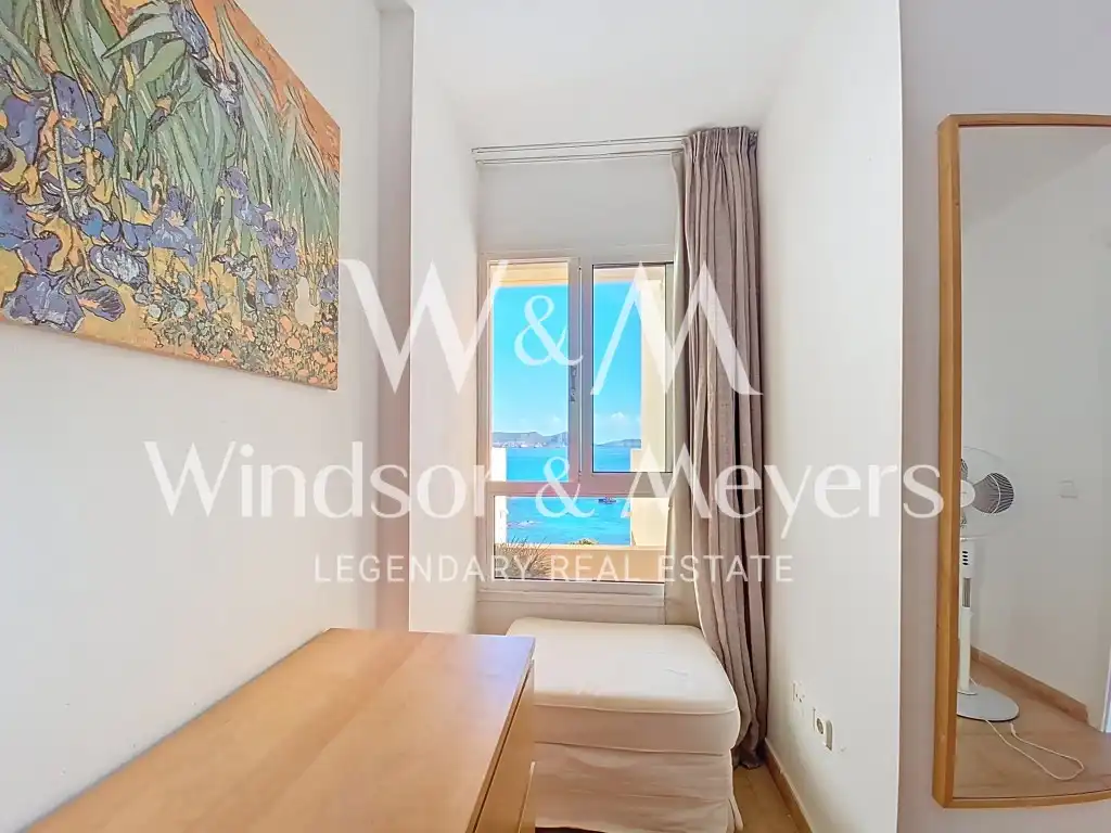 Bedroom of Flat for sale in Santa Eulària des Riu  with Air Conditioner, Furnished and Microwave
