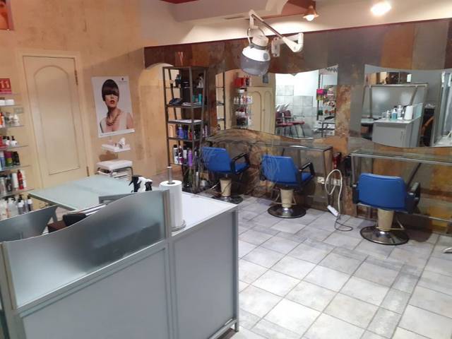 Local comercial en Venta en San Pedro de Deusto - La Ribera