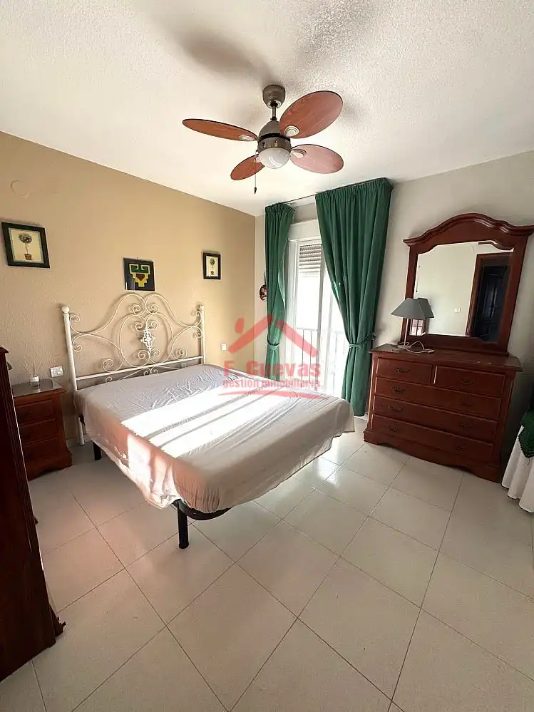 Casa a schiera con piscina in vendita a Caleta de Vélez, imagen 12