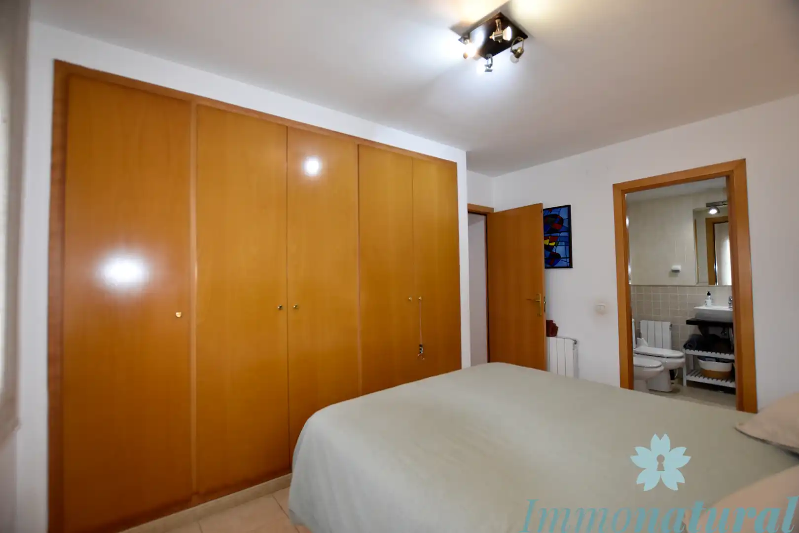 Habitación de Ático en venta en Torrelles de Llobregat con Calefacción, Terraza y Trastero