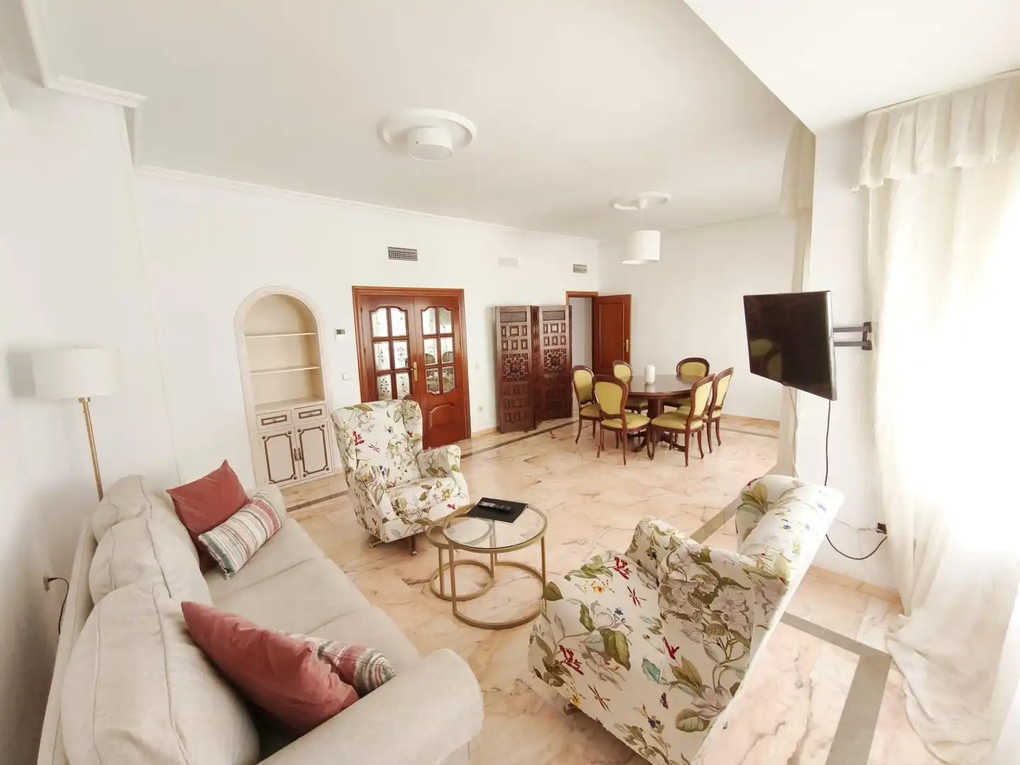 Appartement avec ascenseur à louer à Casco Antiguo, imagen 3