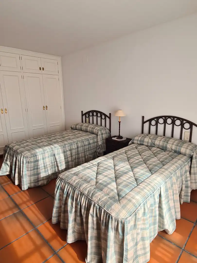 Dormitori de Casa o xalet en venda en Rossell amb Calefacció, Jardí privat i Parquet