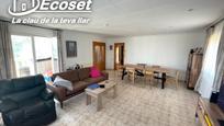 Sala d'estar de Casa o xalet en venda en Vallirana amb Aire condicionat, Terrassa i Balcó