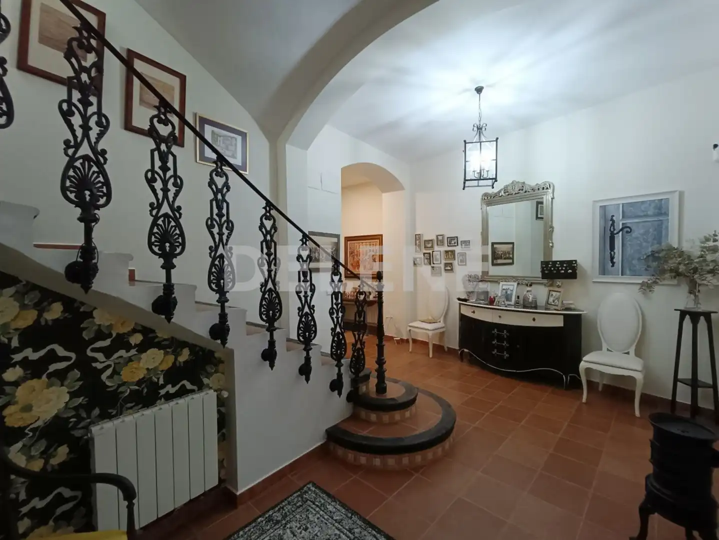 Houses for sale in Hellín  with Heating, Private garden and Parquet flooring
