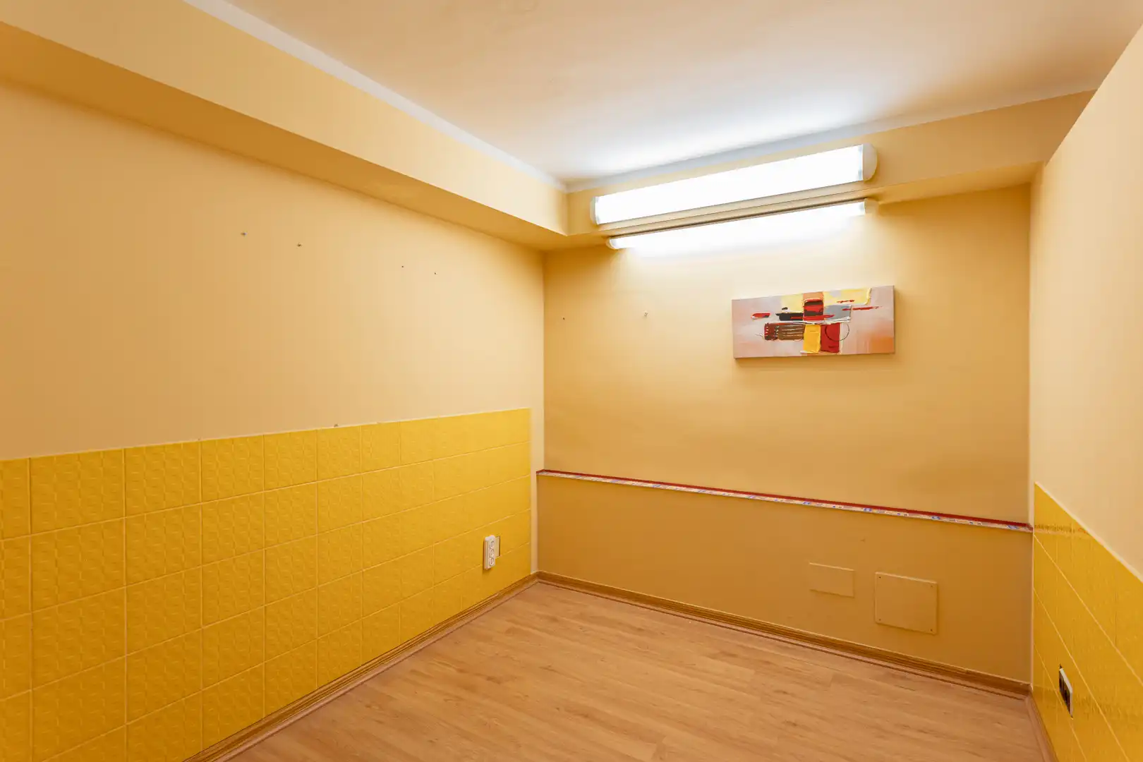 Commercial properties for sale in Marbella  with Air Conditioner and Furnished