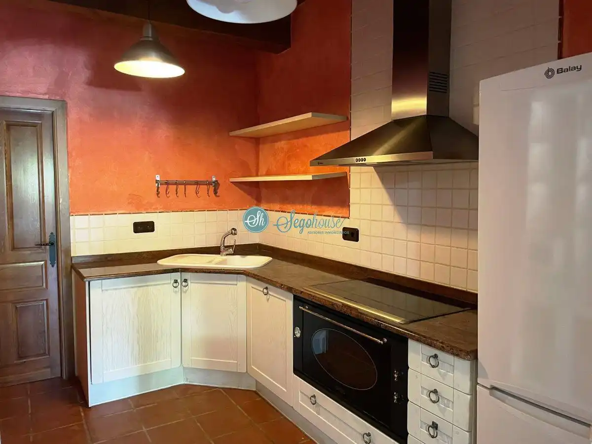 Kitchen of Houses for sale in Adrada de Pirón  with Heating