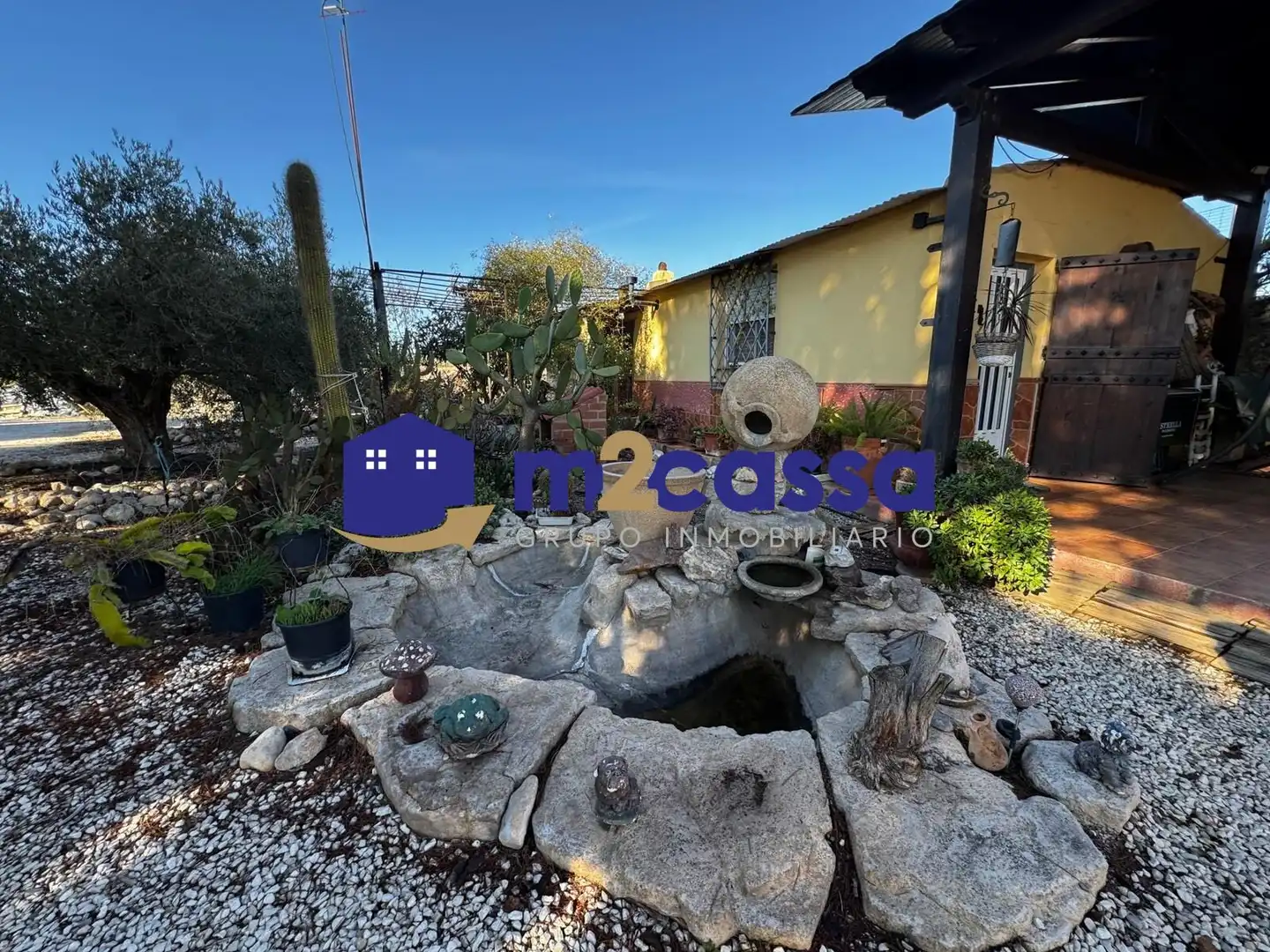 Vista exterior de Casa o xalet en venda en Aledo amb Aire condicionat i Jardí privat