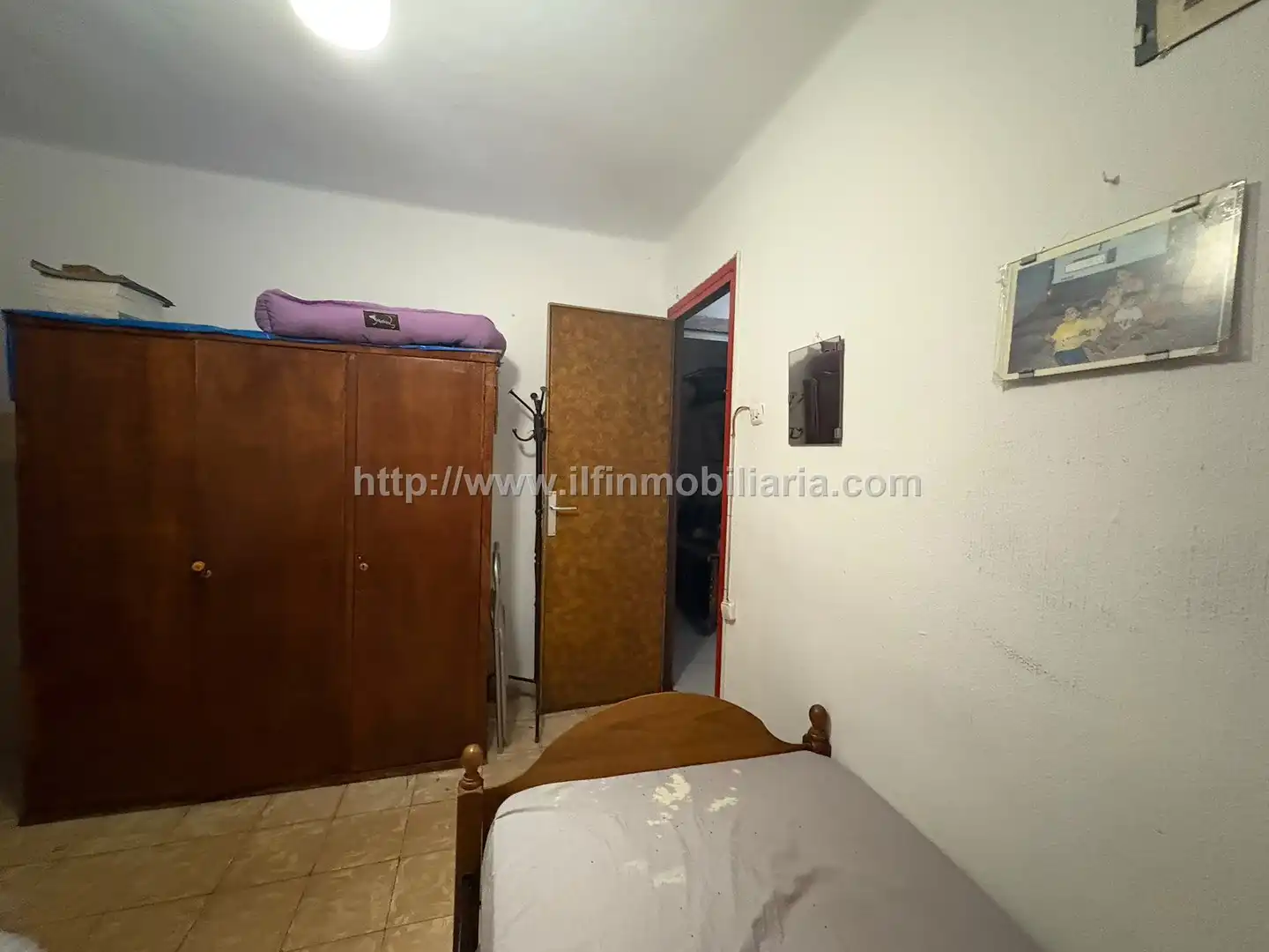 Habitación de Piso en venta en  Palma de Mallorca con Terraza, TV y Balcón