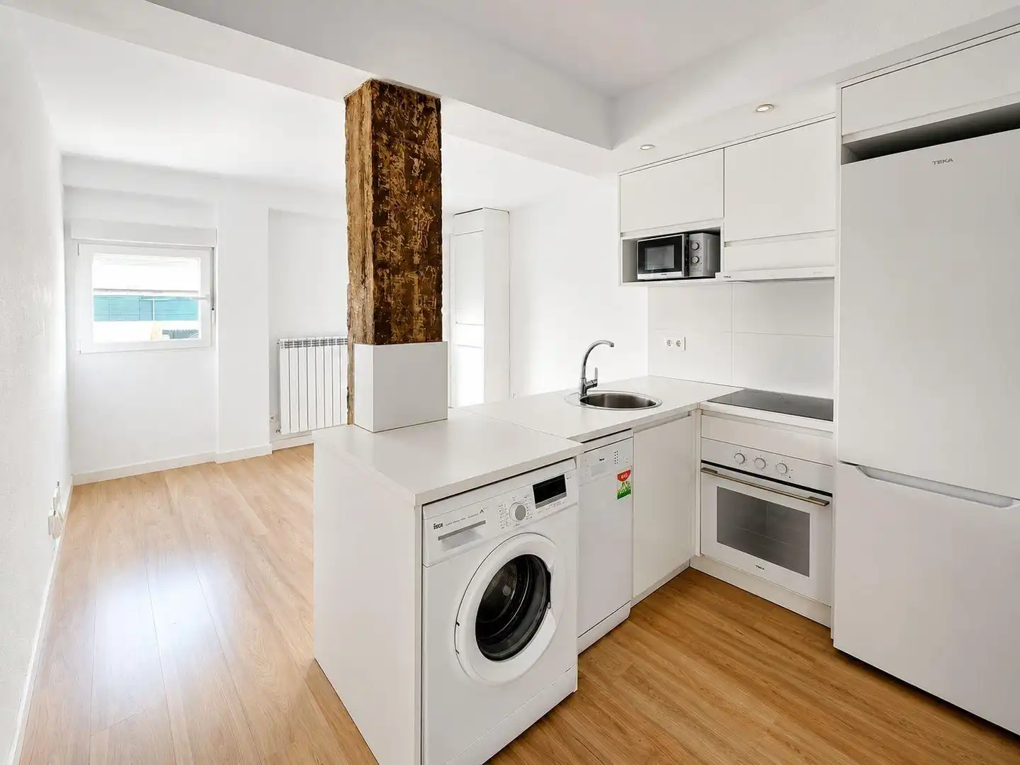 Cuina de Pis en venda en Zaragoza amb Calefacció, Parquet i Terrassa