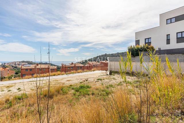 Terreno residencial en Venta en Camí dels Francesos en Tiana
