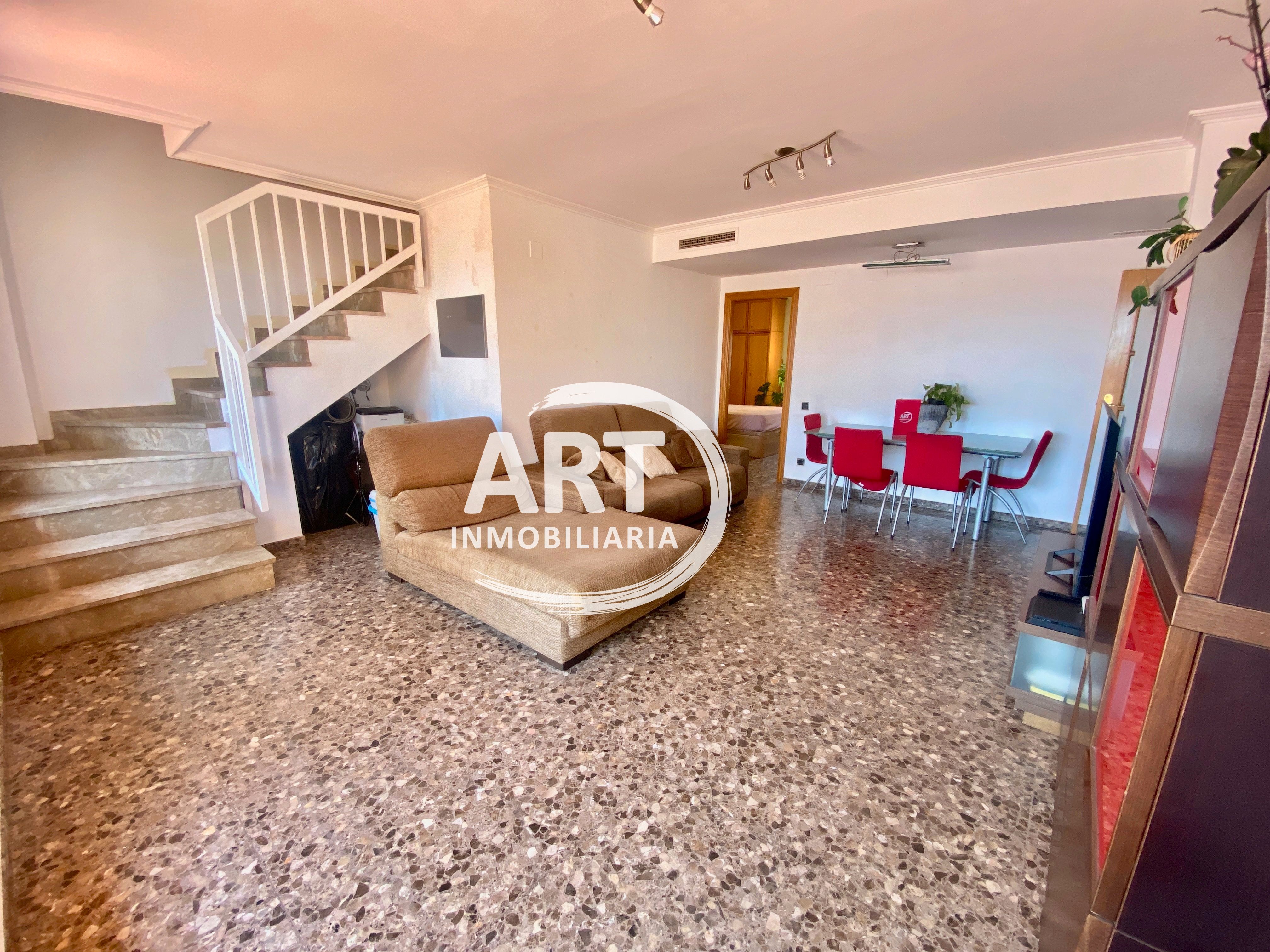 Living room of Duplex for sale in  Valencia Capital  with Air Conditioner, Parquet flooring and Terrace