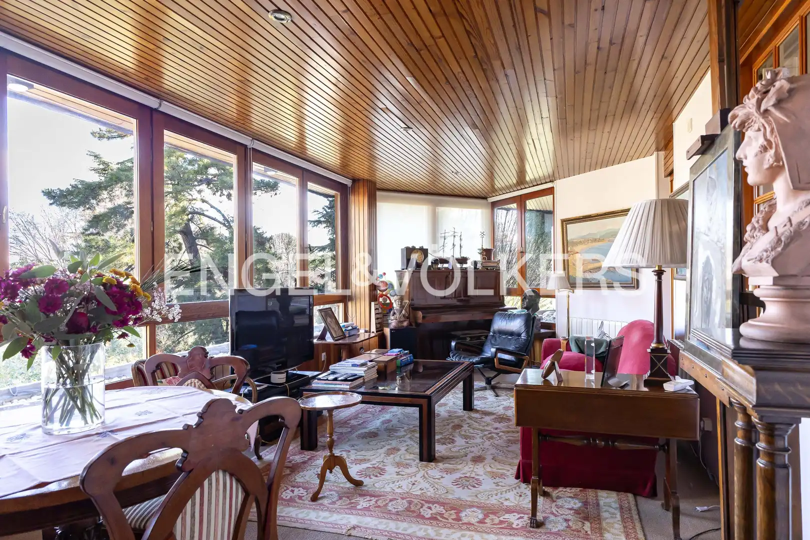Sala d'estar de Pis en venda en La Moraleja amb Aire condicionat, Calefacció i Terrassa