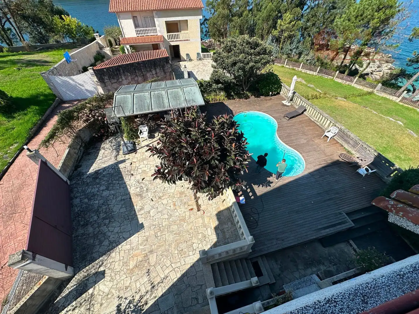 Swimming pool of Houses for sale in Cangas   with Air Conditioner, Heating and Terrace
