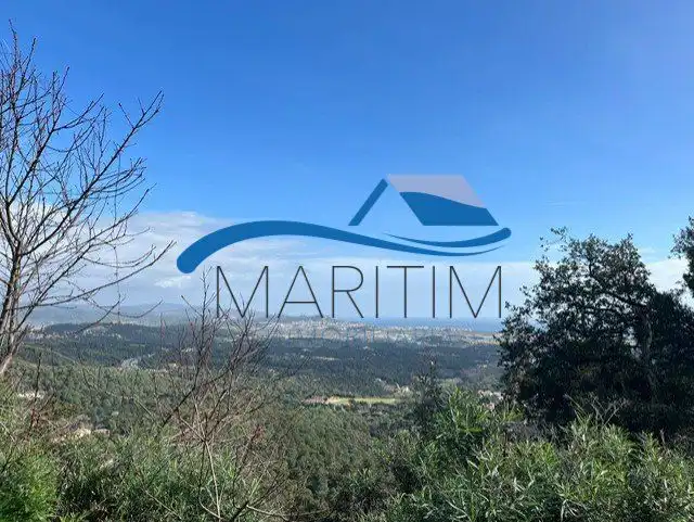 Lands and plots for sale in Pi