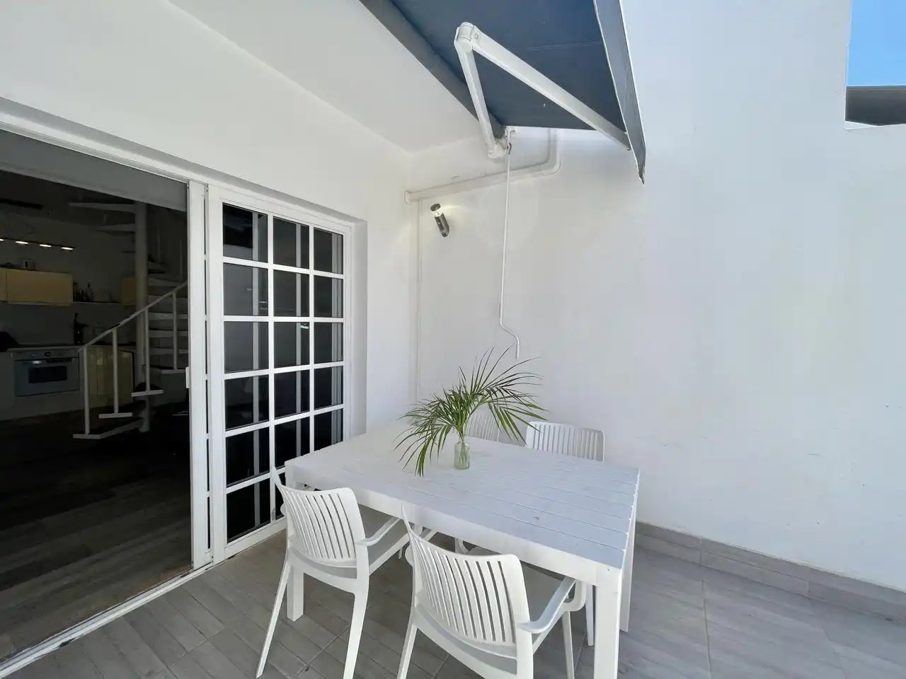 Terraza de Dúplex de alquiler en San Bartolomé de Tirajana con Aire acondicionado, Amueblado y Internet