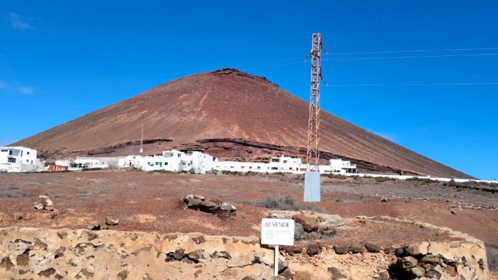 Vista exterior de Terreno en venta en Teguise