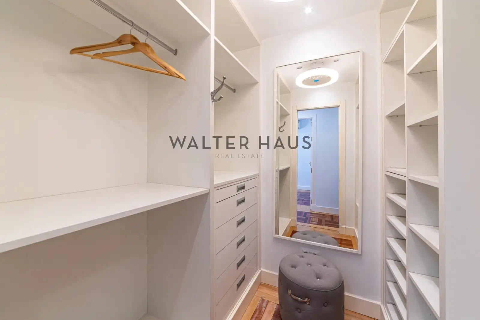 Penthouse with lift for sale in Calle de Alonso Cano, imagen 25