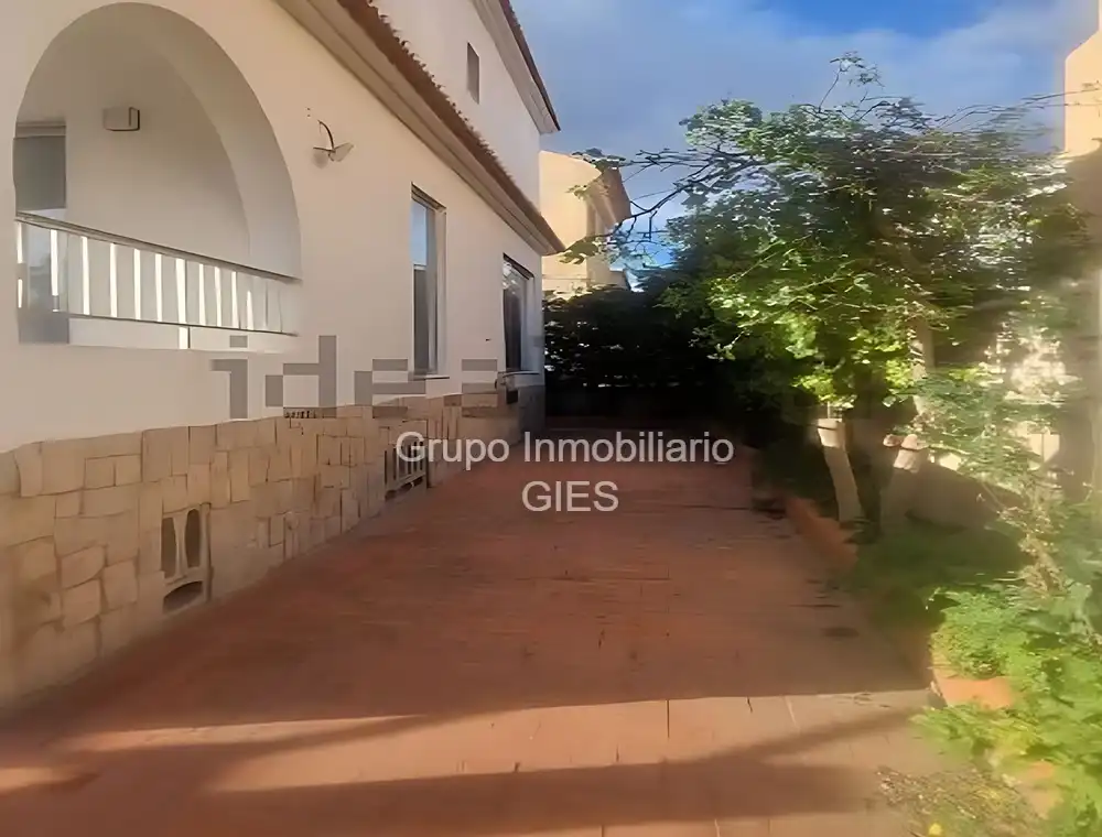 Exterior view of Detached homes for sale in Sueca  with Air Conditioner, Heating and Private garden