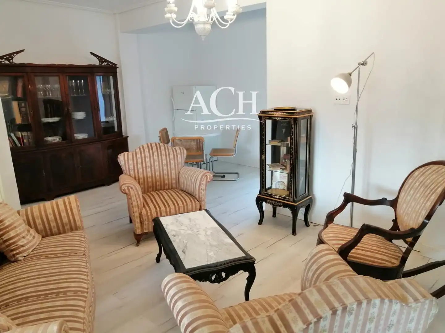 Living room of Flat for rent in Bilbao   with Terrace, Furnished and Washing machine