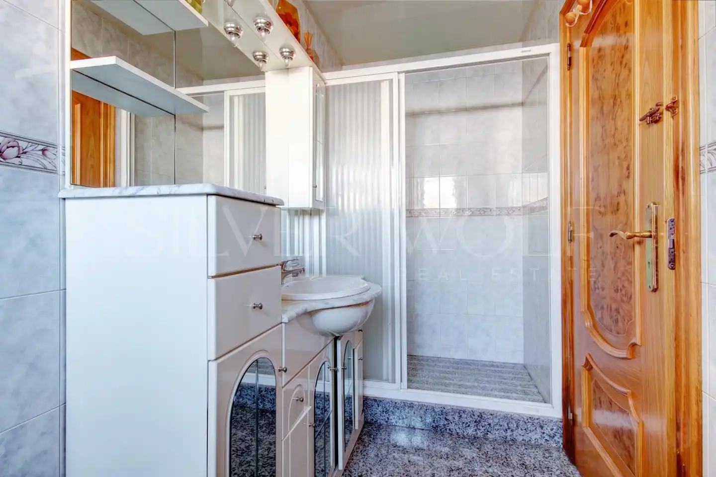 Bathroom of Houses for sale in Polinyà  with Air Conditioner, Heating and Private garden