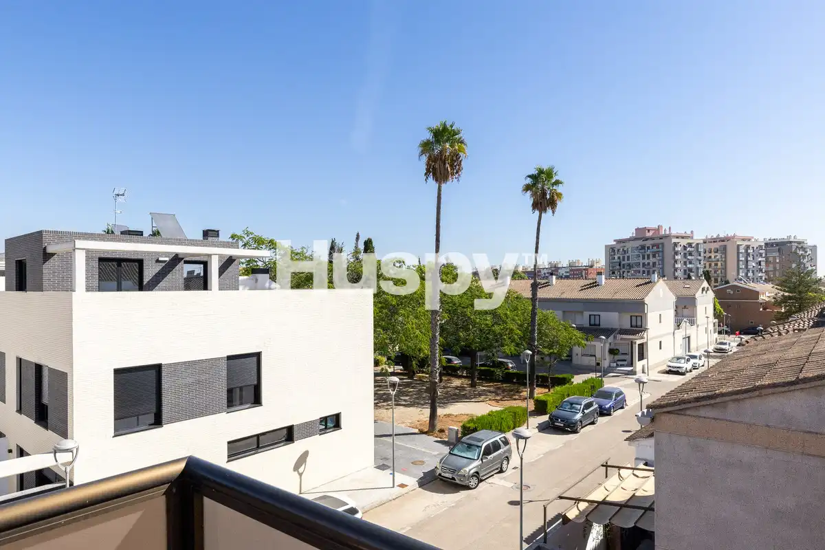 Casa pareada con balcón en venta en Carrer de Sedaví, imagen 42