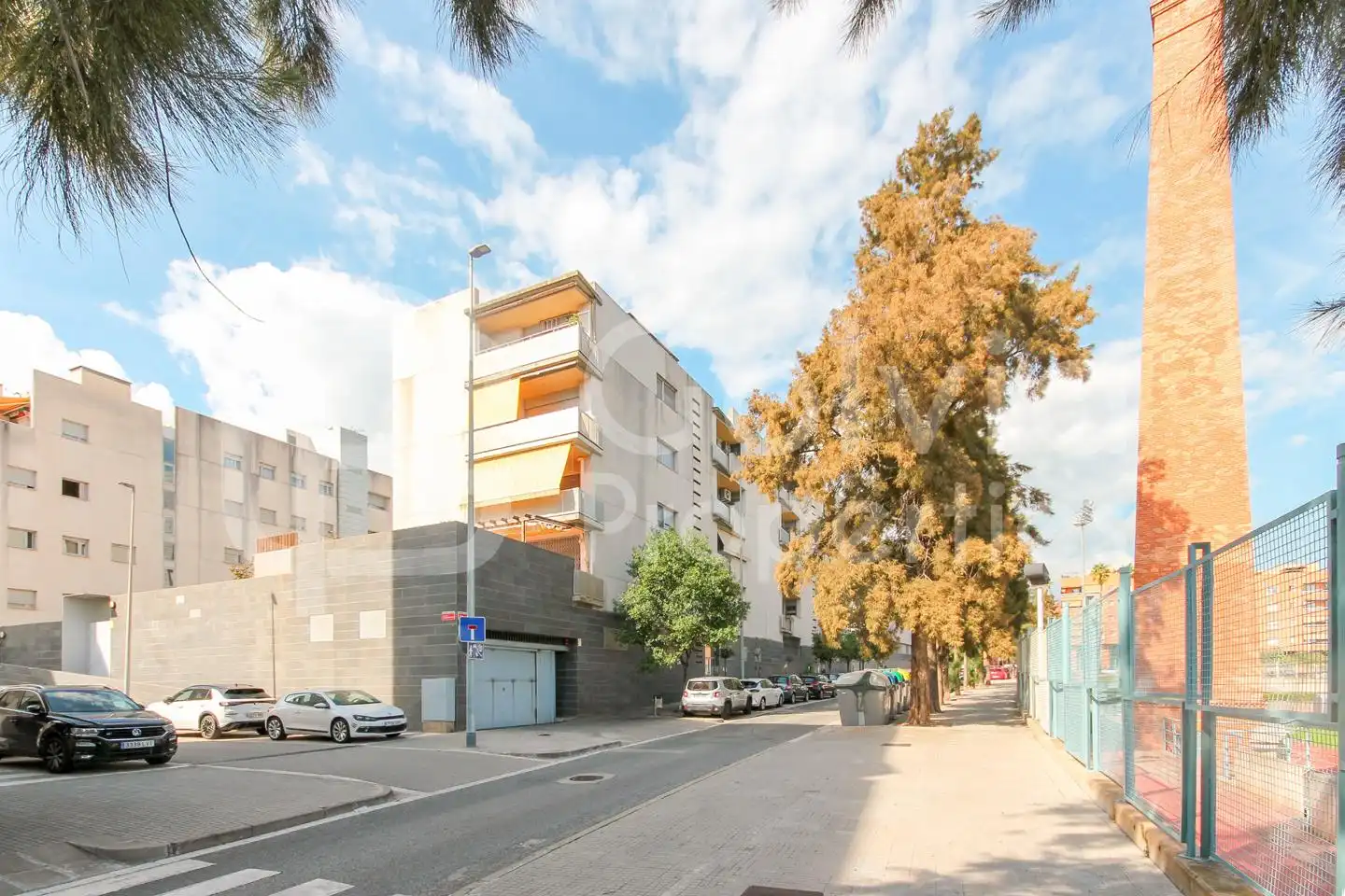 Exterior view of Flat for sale in Diagonal - Colomeres