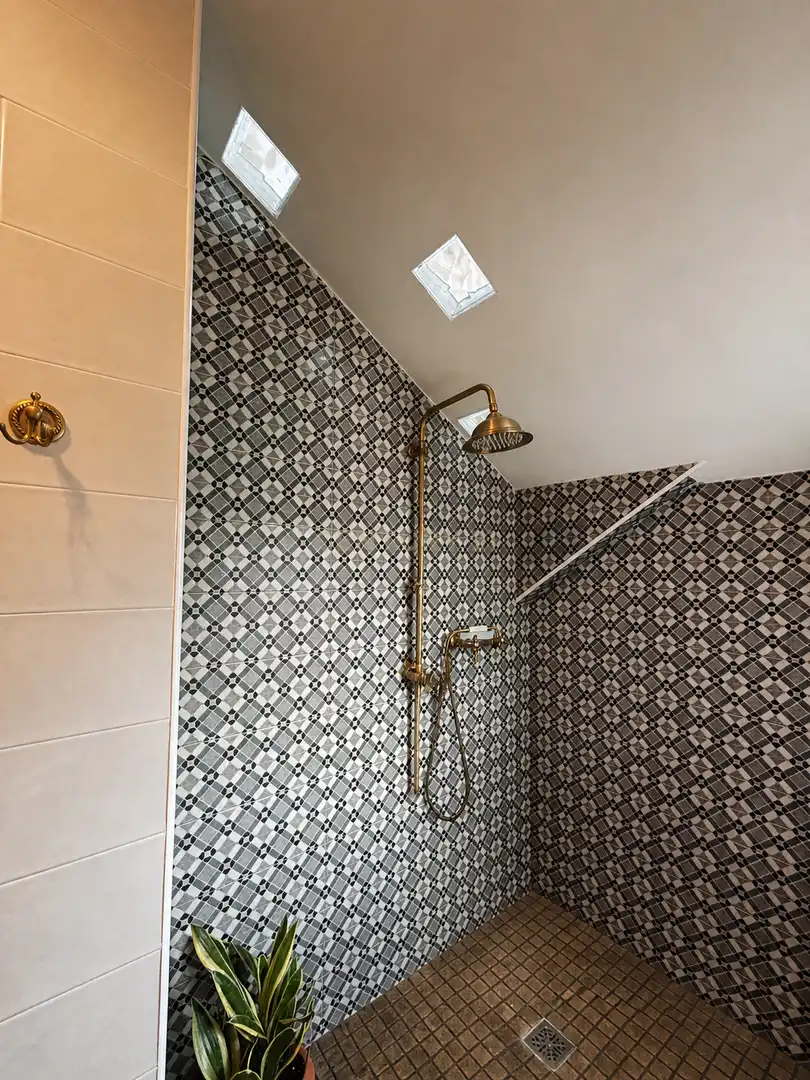 Bany de Casa o xalet en venda en Cáceres amb Jardí privat i Piscina