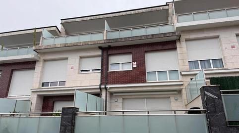 Foto 2 de Casa adosada en venta en De España, 4, Cotolino, Castro-Urdiales