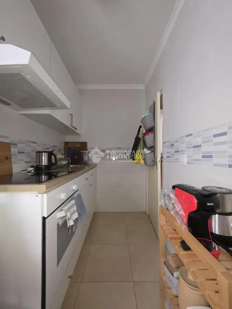 Kitchen of Flat for sale in Sevilla  with Air Conditioner, Terrace and Balcony