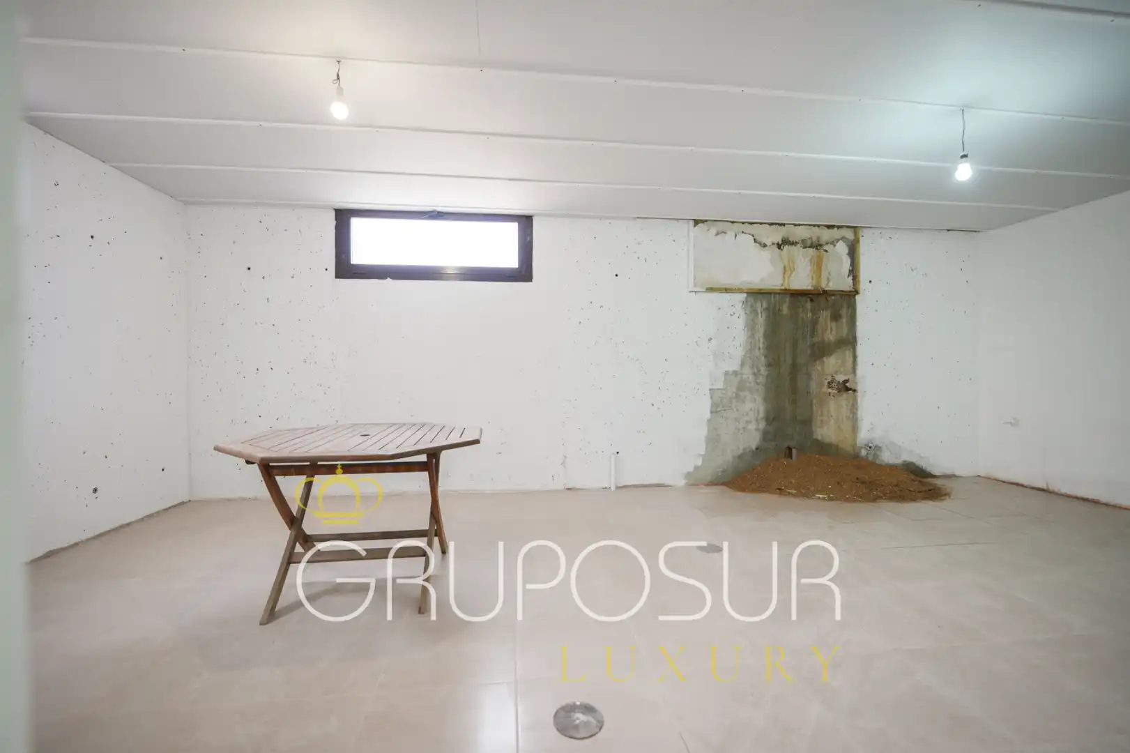 Einfamilien-Reihenhaus zum Verkauf in Valladolid mit Klimaanlage, Heizung und Terrasse