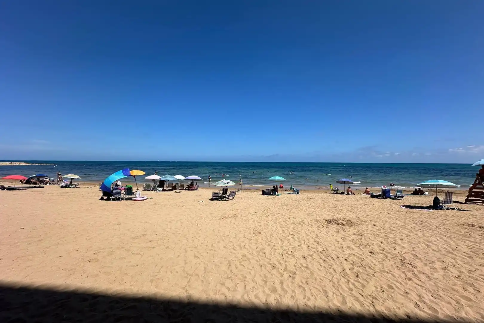 Außenansicht von Wohnungen zum Verkauf in Torrevieja mit Balkon