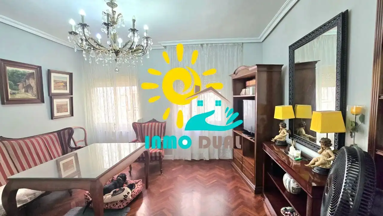Sala d'estar de Pis en venda en Badajoz amb Aire condicionat i Calefacció