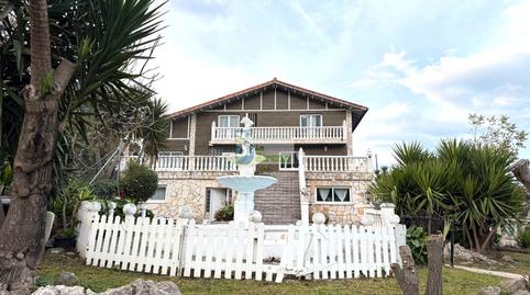 Foto 4 de Casa o xalet en venda a Barrio Sámano-momeñe, 124c, Mioño - Santullán, Cantabria