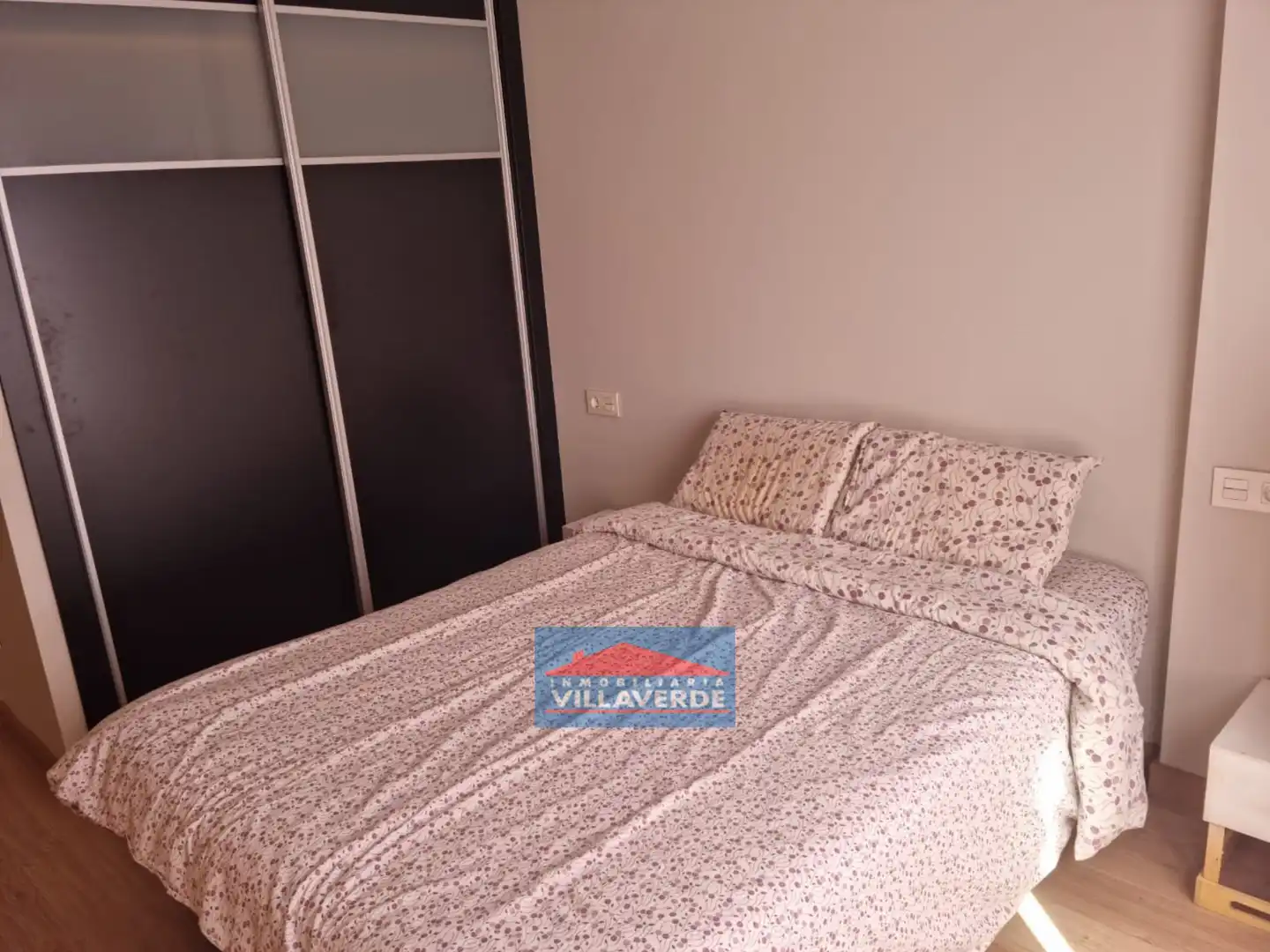 Schlafzimmer von Wohnung zum Verkauf in Cangas  mit Terrasse, Abstellraum und Möbliert