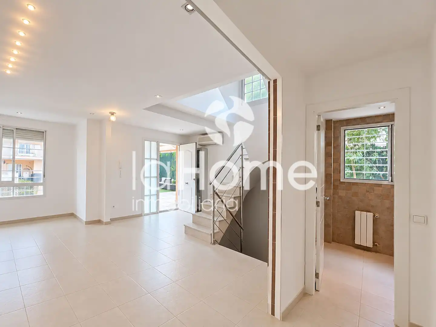 Casa adosada en venta en Casas Verdes