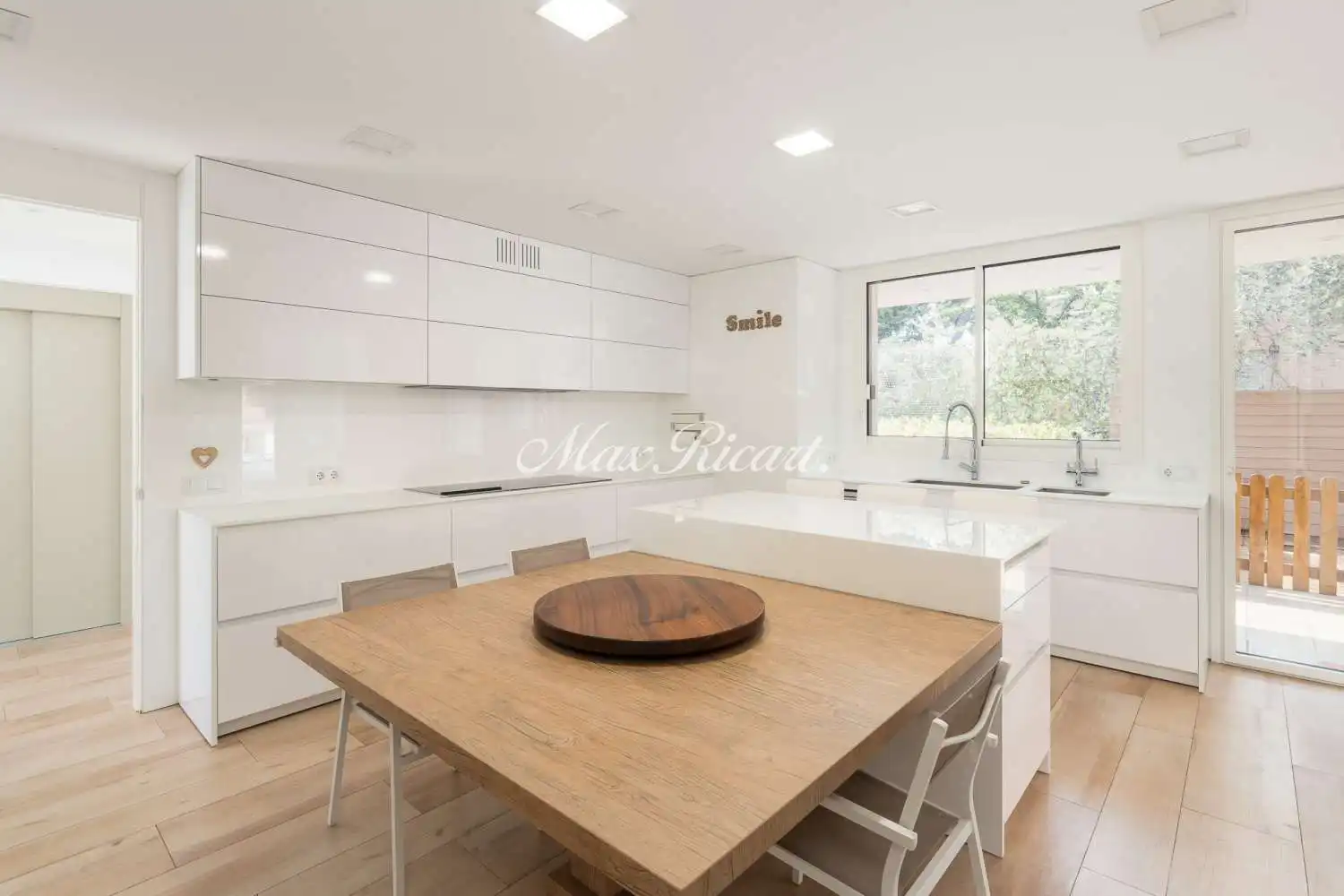 Cocina de Casa o chalet en venta en Barcelona con Aire acondicionado, Calefacción y Terraza