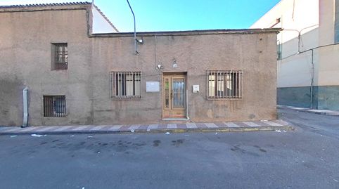 Casa tres dormitorios en Adra