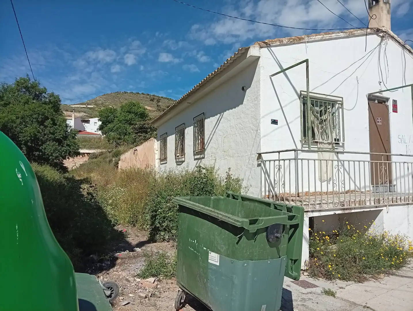 Vista exterior de Casa o xalet en venda en Baza