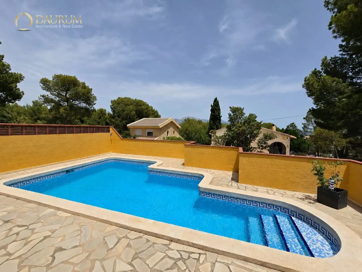 Casa aparellada amb piscina en venda a OROVAL, imagen 37